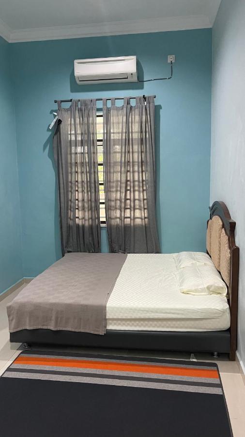 Nikmat Homestay Riyadh Kampong Tuan Mandak Bagian luar foto